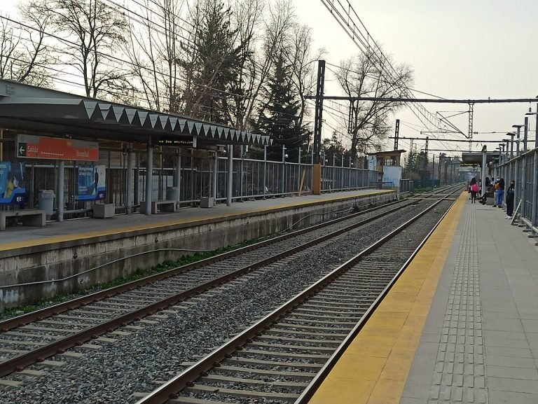Paine: tren corto Hospital-Alameda parte este lunes 31 de marzo 2025